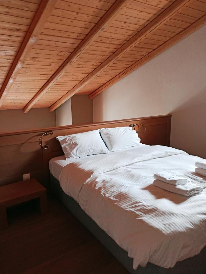 Guesthouse Vasiliki Steni Dhirfios Esterno foto